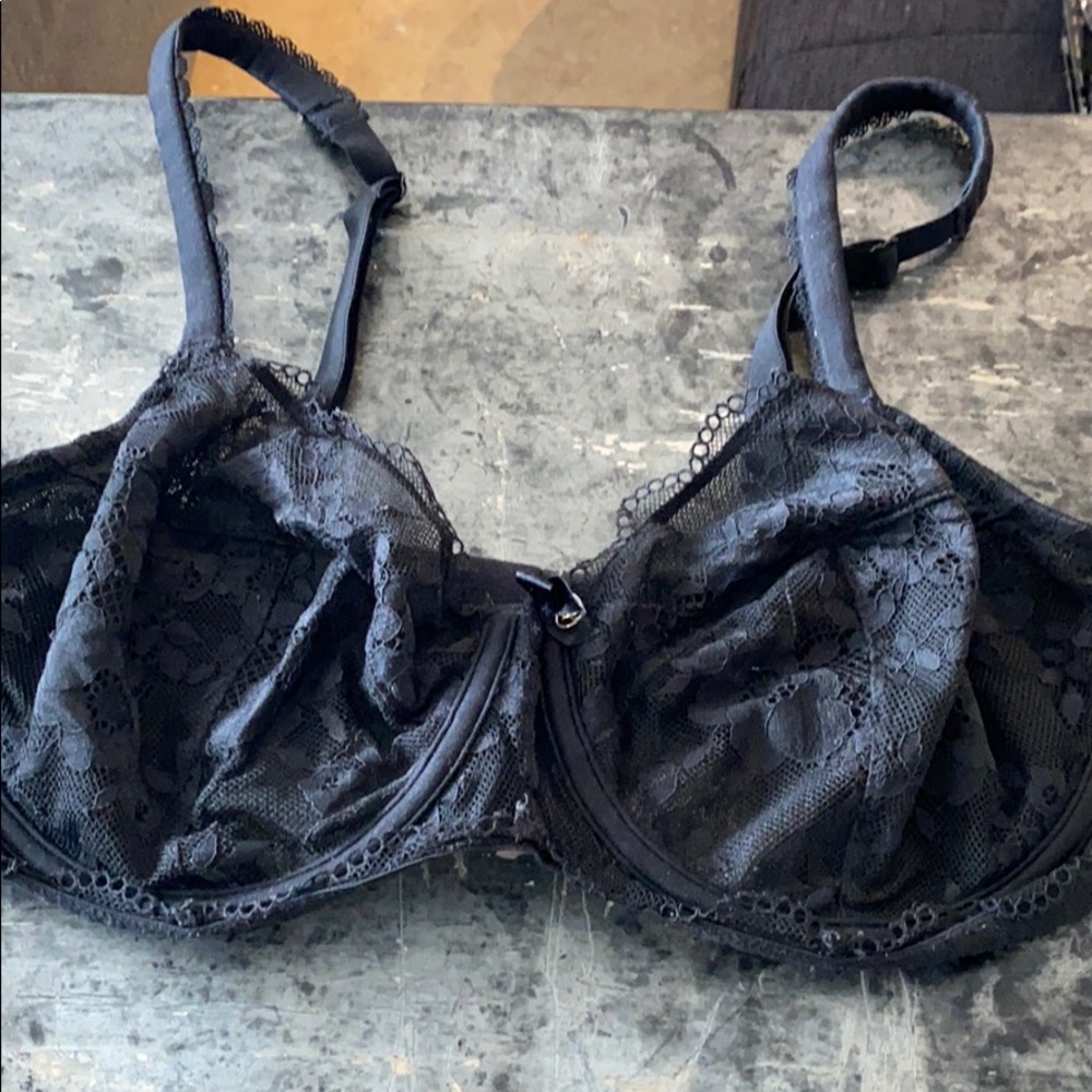 Victoria secret body by victoria unlined Demi bra